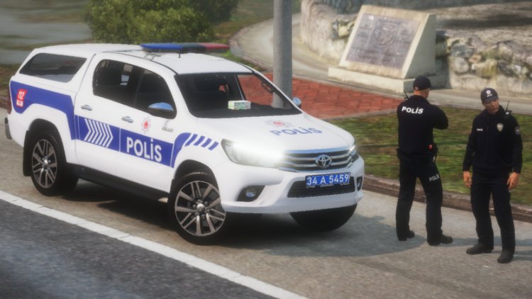 Toyota Hilux 2018 Polis Pack [ELS]